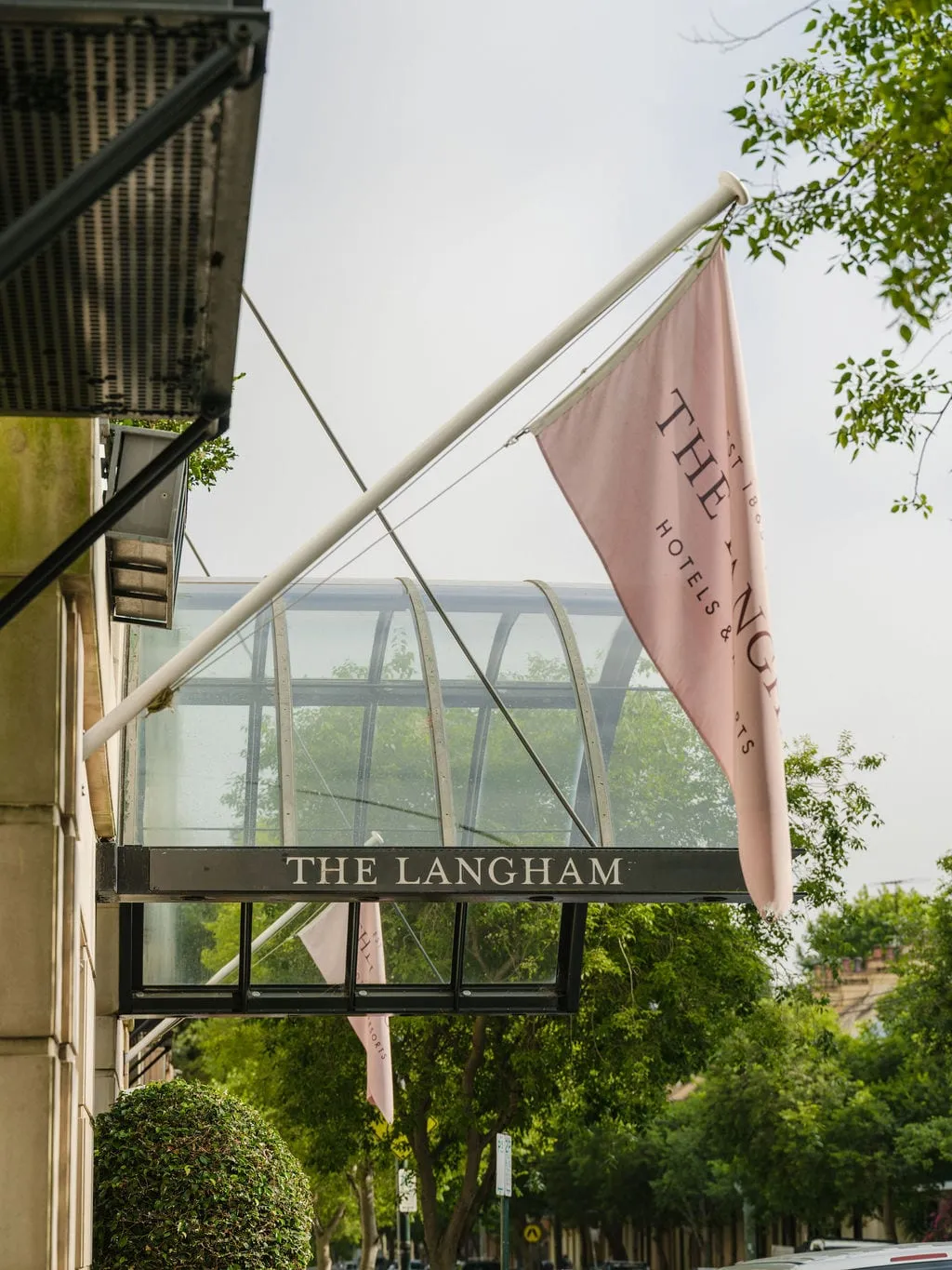 SRG at the Langham — photograph 2 of 12