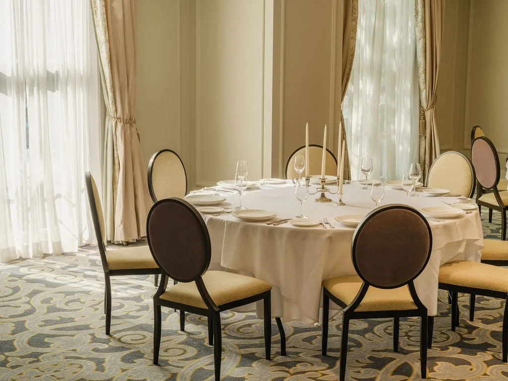 SRG at the Langham — photograph 6 of 12